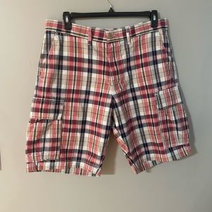 Men’s multi plaid Cargo shorts, Club Room brand size 36